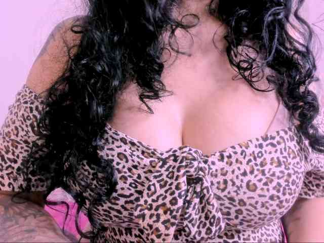latinvalery webcam