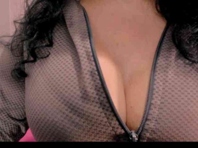 latinvalery webcam