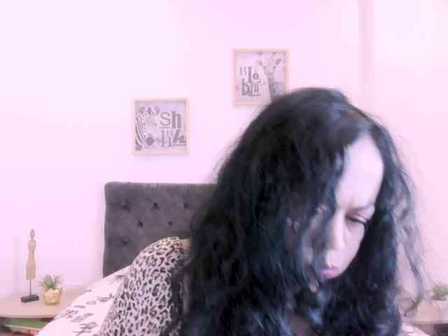 latinvalery webcam