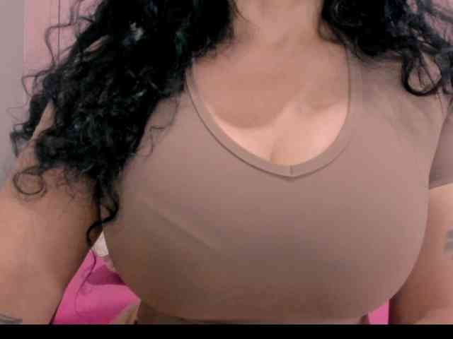 latinvalery webcam