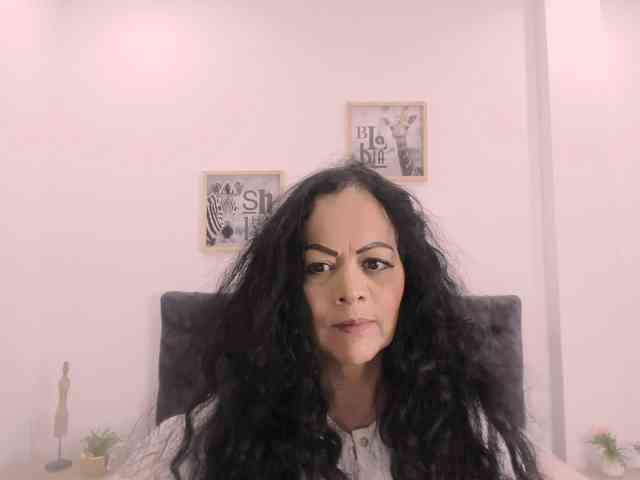 latinvalery latinvalery