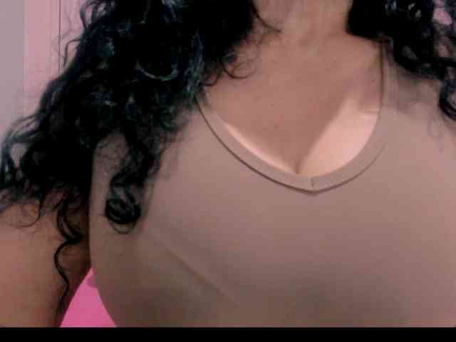 latinvalery webcam