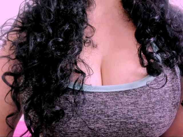 latinvalery webcam