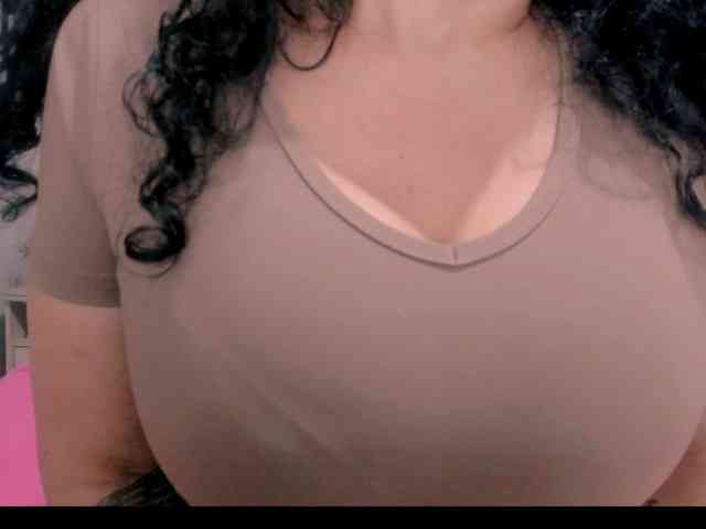 latinvalery webcam