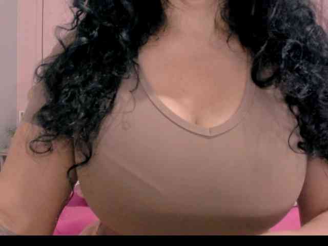 latinvalery webcam