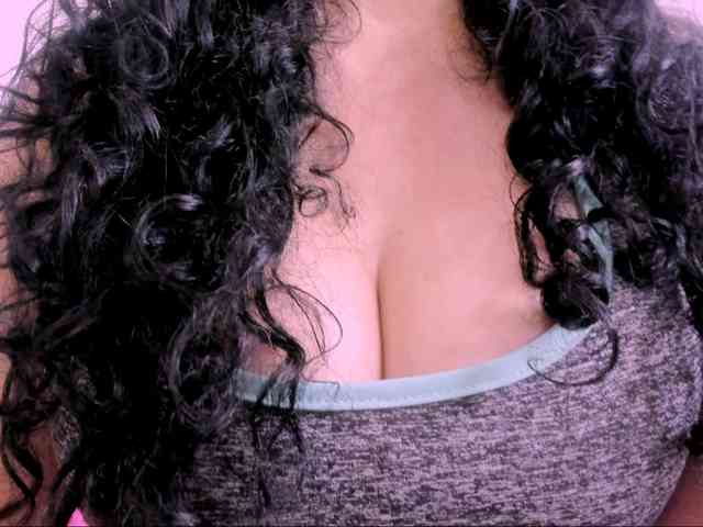 latinvalery webcam