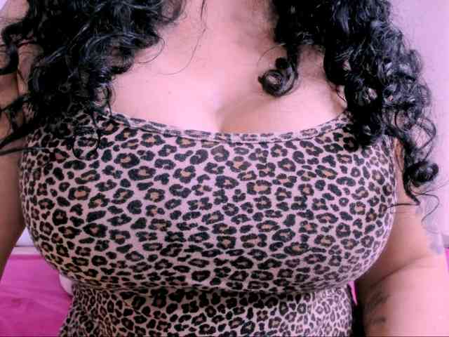 latinvalery webcam