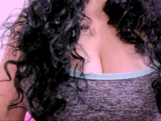 latinvalery webcam