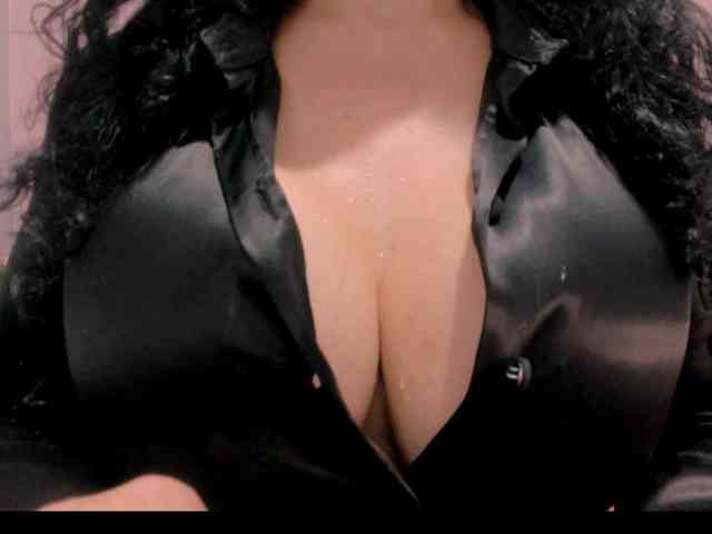 latinvalery webcam