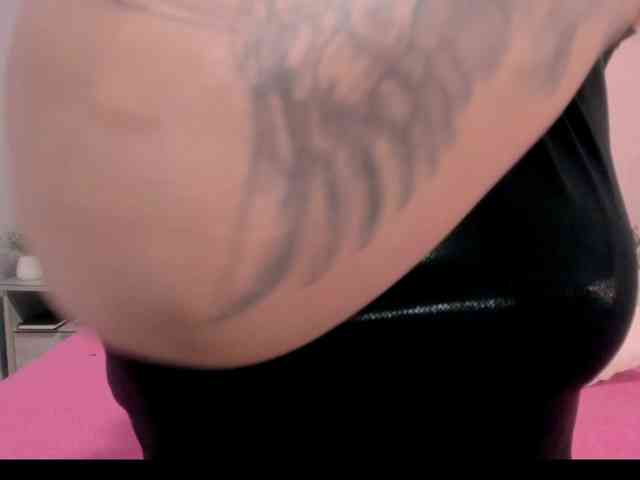 latinvalery webcam