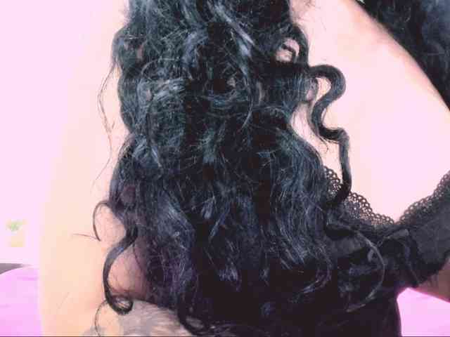 latinvalery Live Webcam on BongaCams