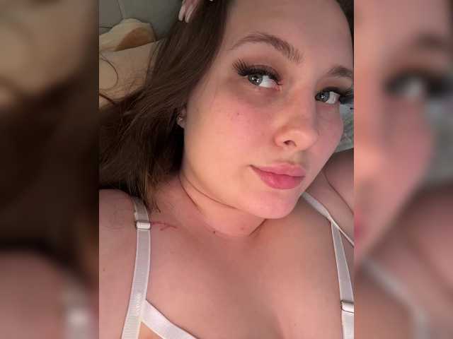 SweetyW-'s BongaCams show and profile