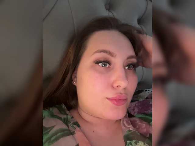 SweetyW-'s BongaCams show and profile