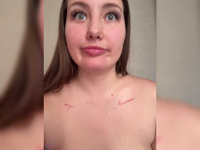 SweetyW- from BongaCams