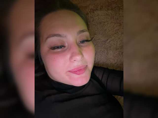 SweetyW-'s BongaCams show and profile