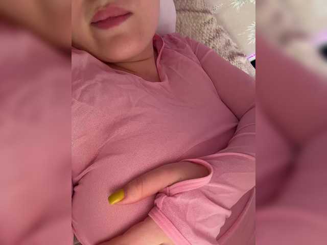 SweetyW-'s BongaCams show and profile