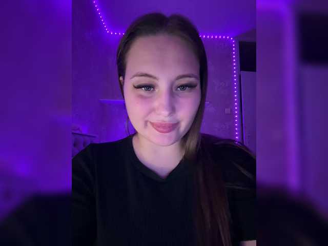 SweetyW-'s BongaCams show and profile