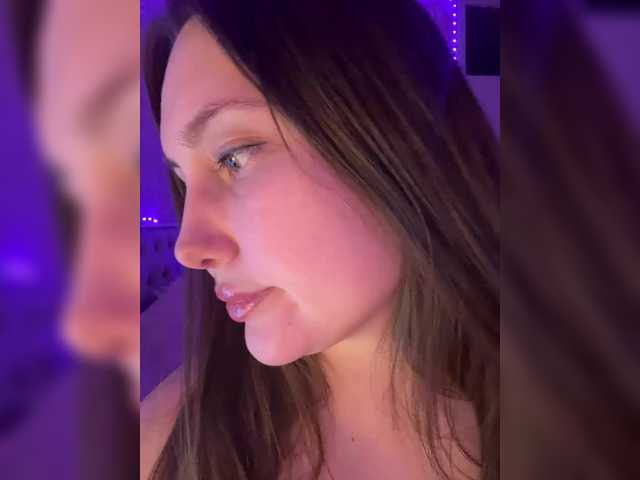 SweetyW-'s BongaCams show and profile