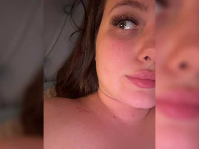 SweetyW-'s BongaCams show and profile