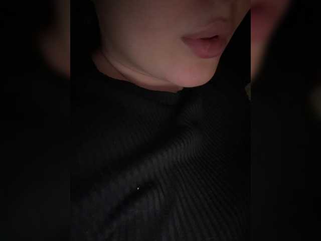 SweetyW-'s BongaCams show and profile