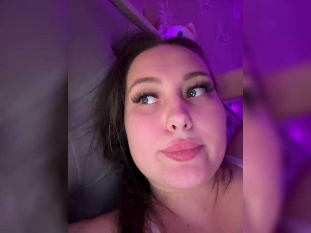 SweetyW-'s BongaCams show and profile