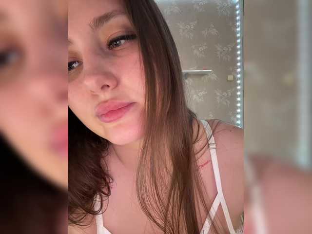 SweetyW-'s BongaCams show and profile