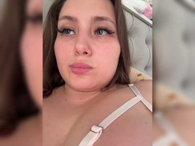 SweetyW-'s BongaCams show and profile