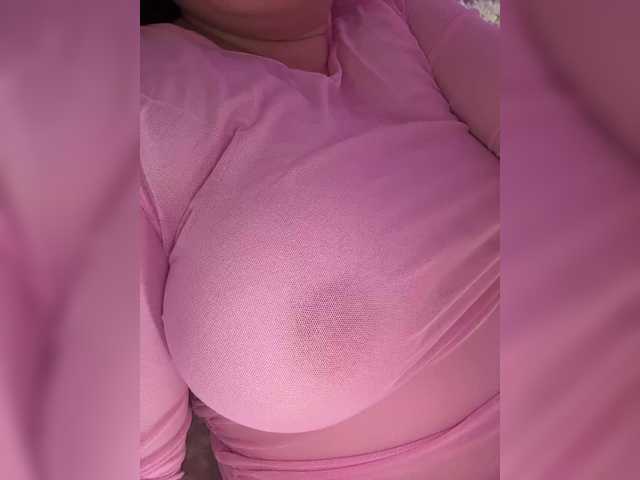 SweetyW-'s BongaCams show and profile