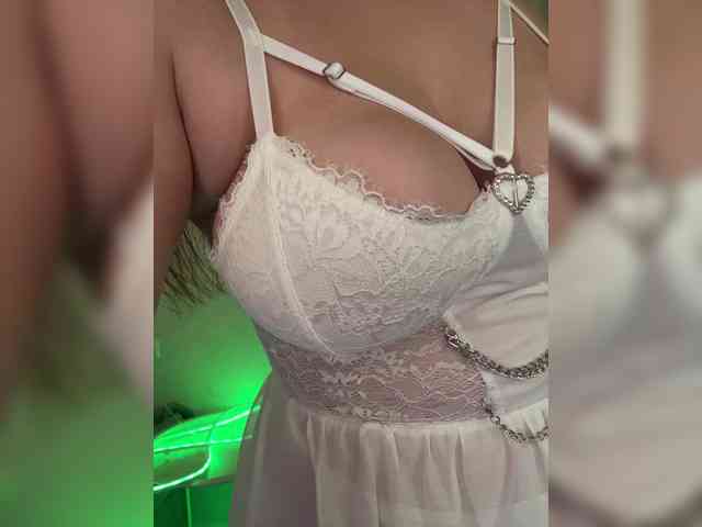 SweetySonya webcam