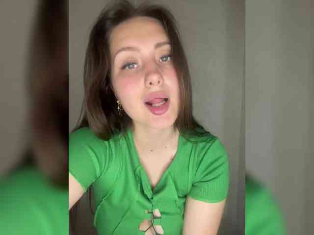 SweetySonya webcam