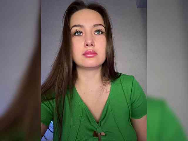 SweetySonya webcam