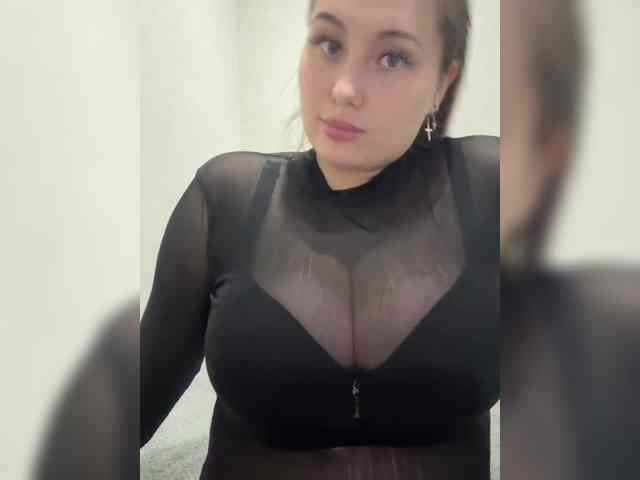 SweetySonya webcam