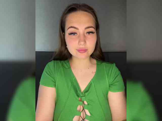 SweetySonya webcam