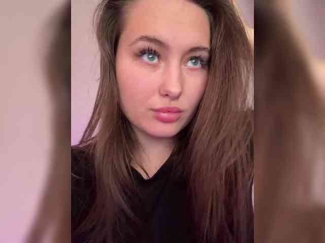 SweetySonya webcam