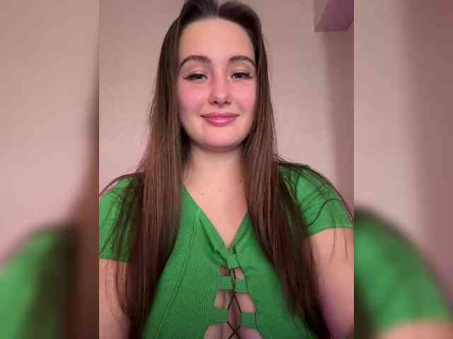 SweetySonya webcam