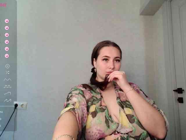 SweetySonya webcam