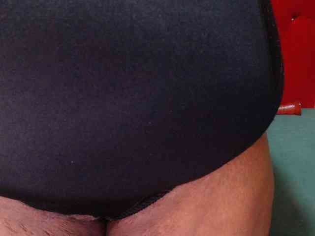 Bustytitsxx22 webcam