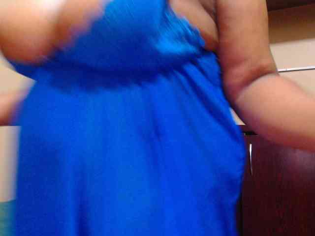 Bustytitsxx22 webcam