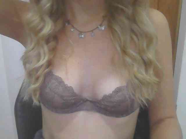 Teen18x webcam