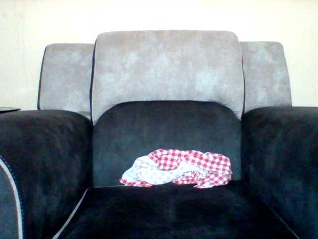 Queenafrica live cam profile