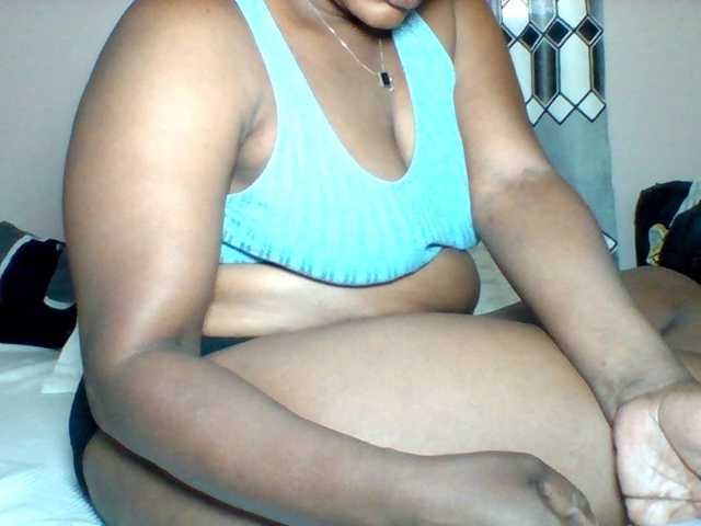 Queenafrica webcam bongacams model stream image