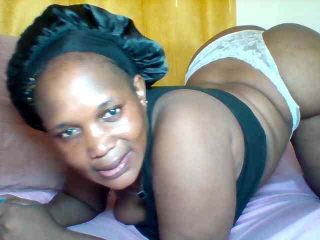 Queenafrica webcam