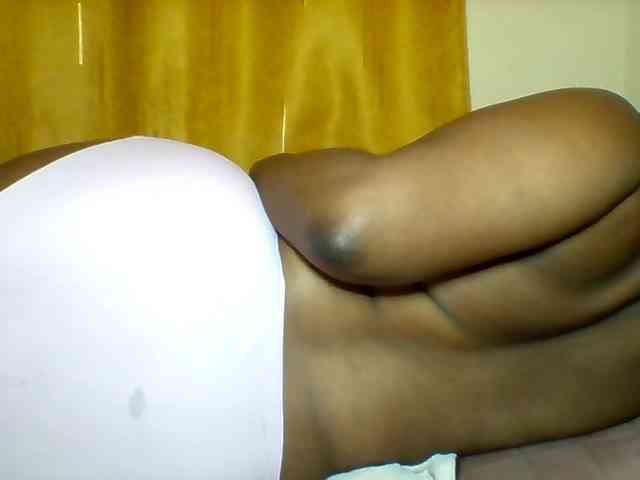 Queenafrica webcam