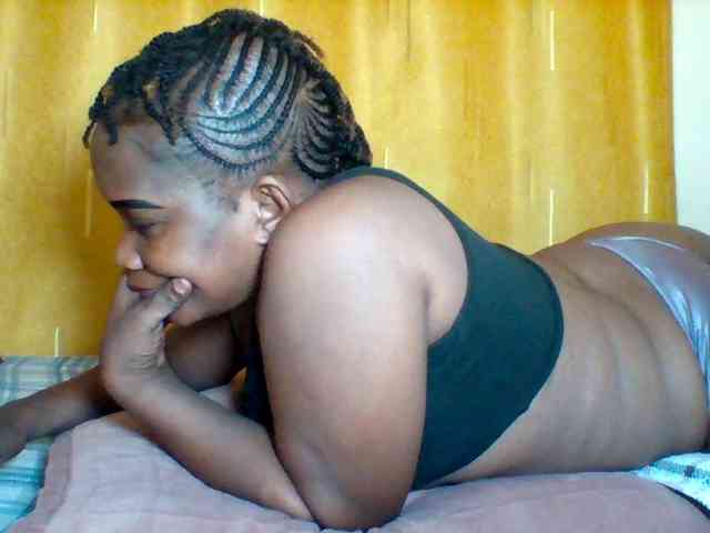 Queenafrica webcam