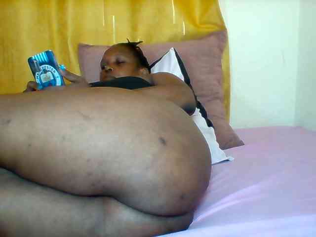 Queenafrica webcam