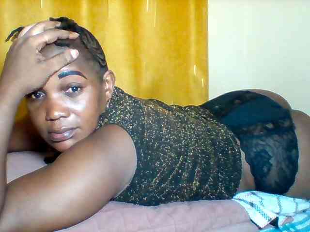 Queenafrica webcam