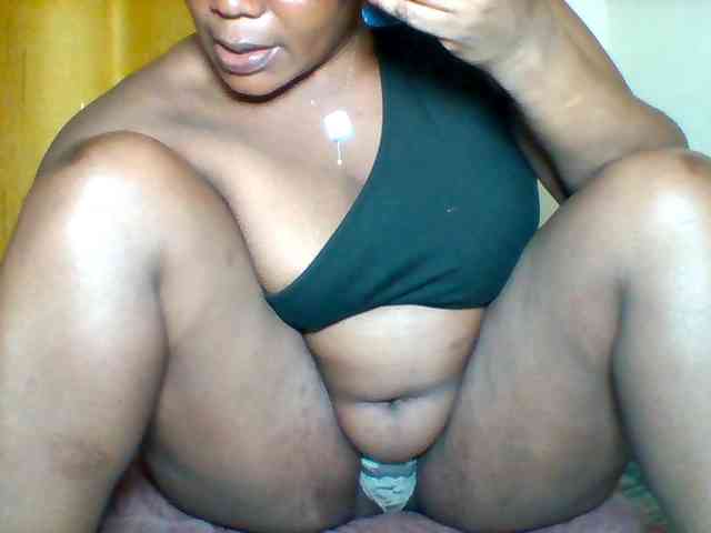 Queenafrica webcam