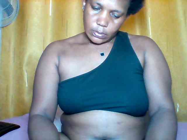 Queenafrica webcam