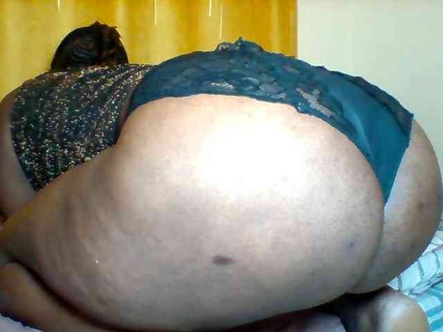 Queenafrica webcam