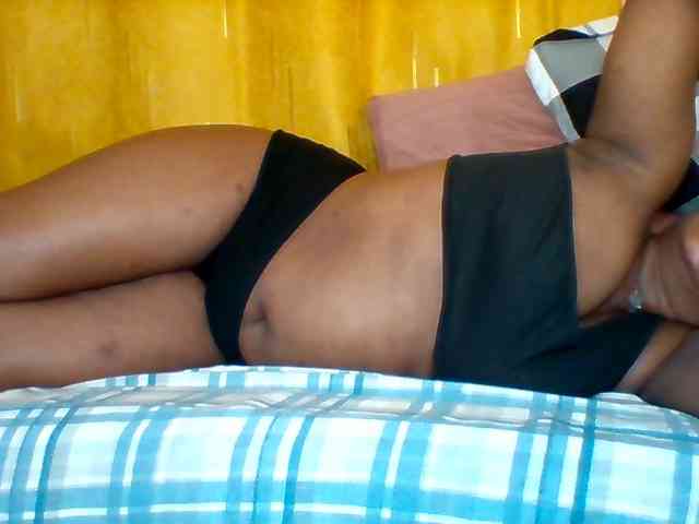 Queenafrica webcam